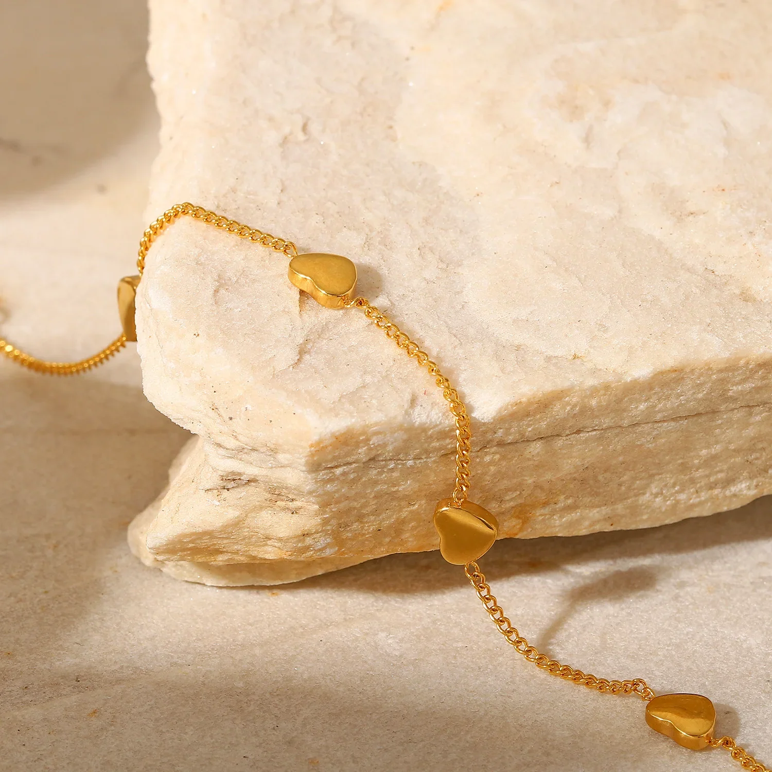 Braceletora - Image 3