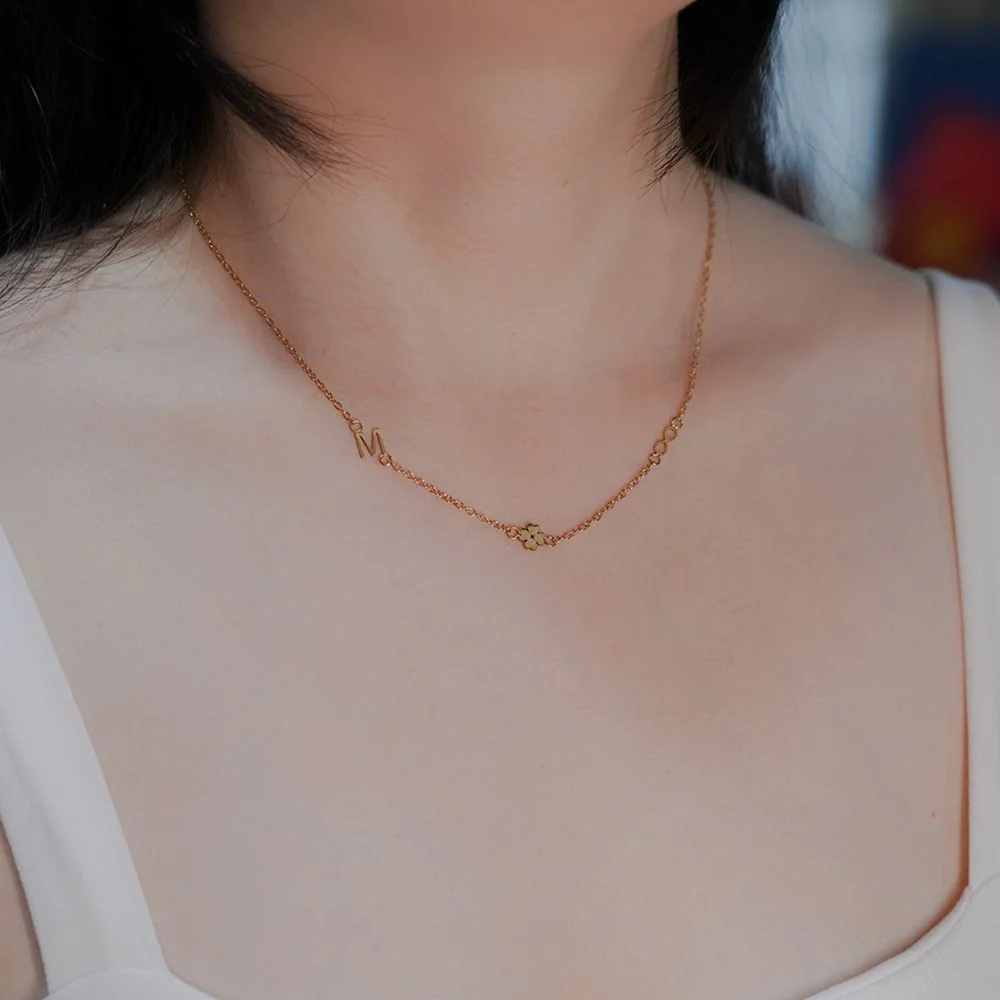 Dainty Trio Pendant Necklace - Image 7