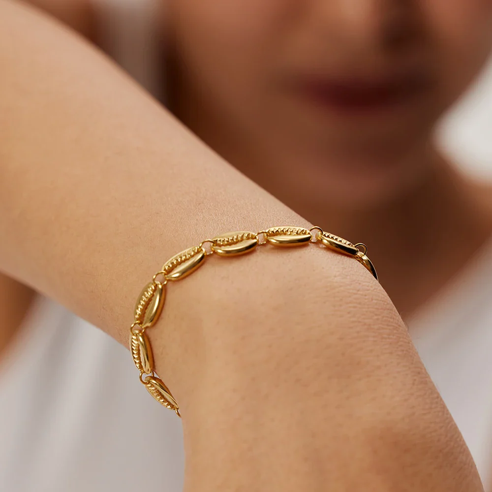 GleamGlow Bracelet - Image 3