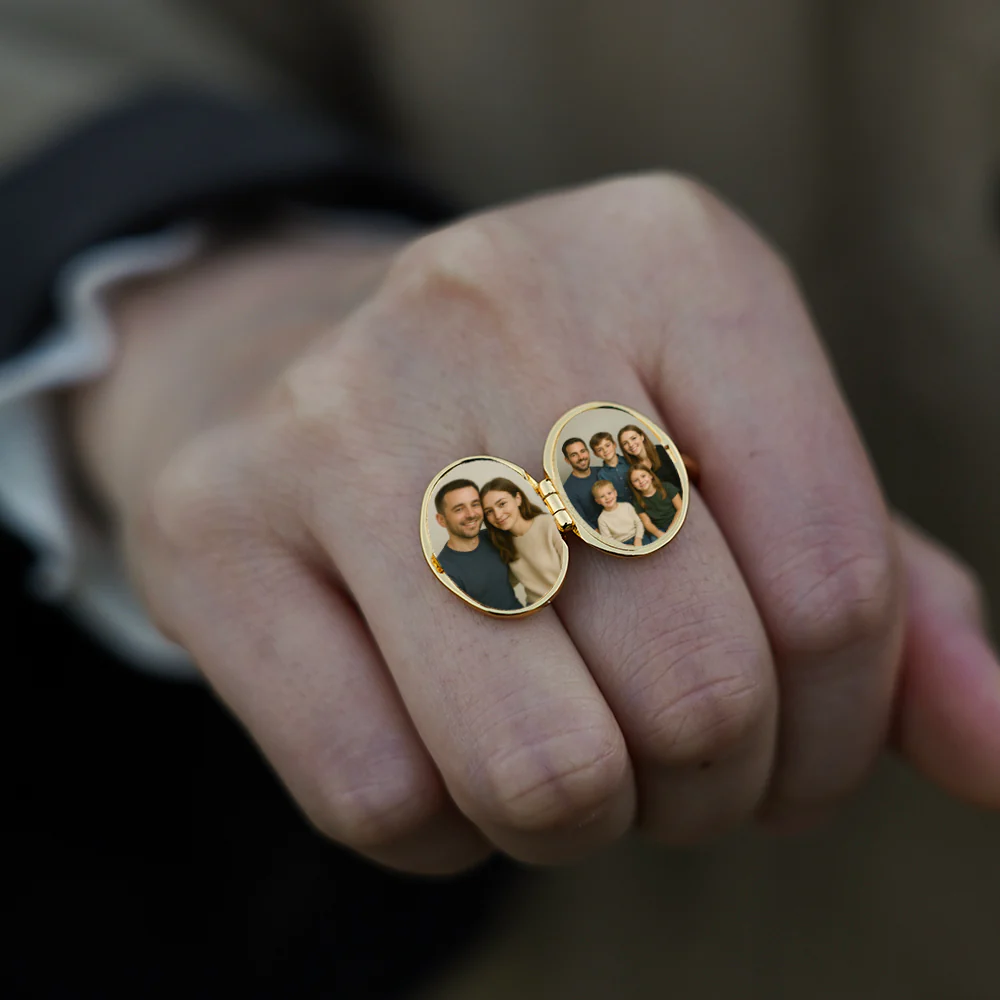 Oval Locket Ring - Image 9